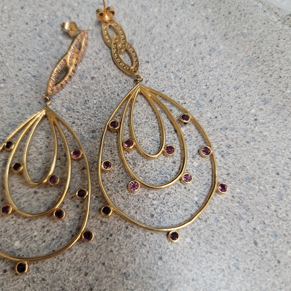 Gorgeous 14kt gold earrings